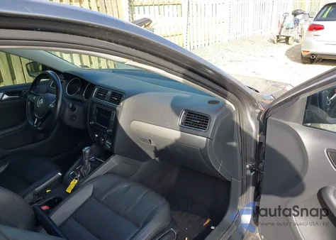 2017 Volkswagen Jetta 1.4T Se from USA, damaged, VIN 3VWDB7AJ9HM272290